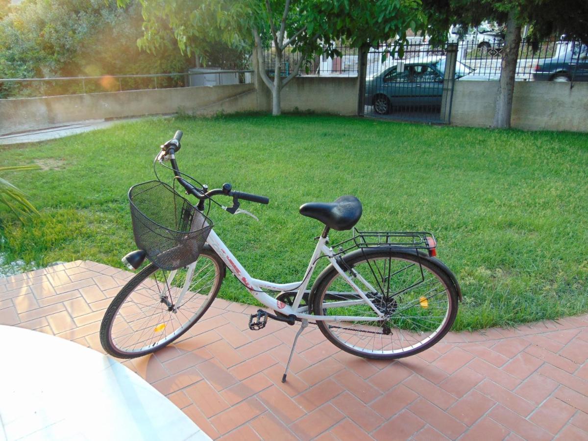 Crystal Bay Apartment Palaiontsiflikion Ngoại thất bức ảnh