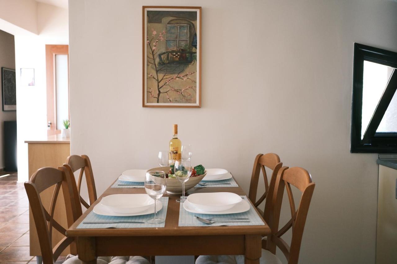 Crystal Bay Apartment Palaiontsiflikion Ngoại thất bức ảnh